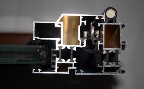 東方鋁業(yè)型材好不好 品牌有哪些